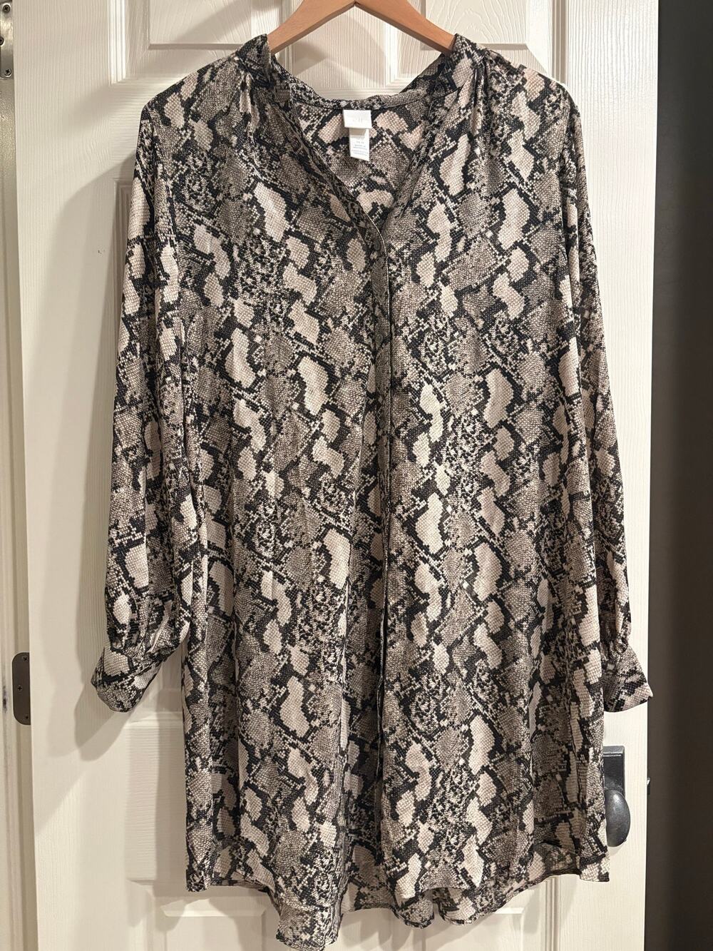 H&M Snakeskin Print Long Blouse Size XL Oversized Button Down Office Western